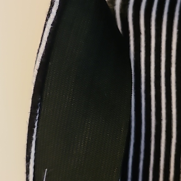 Old Navy Navy Striped Skirt - 1X - Picture 6 of 6